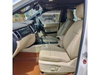 Ford Everest Titaniun 3.2  AT 4WD Sunroof 2016 รูปที่ 6